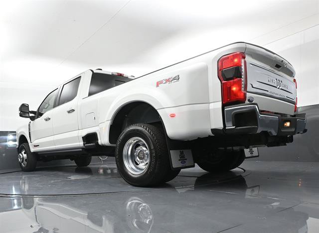 Certified 2025 Ford F350 King Ranch w/ Chrome Package AWD/4WD image 39