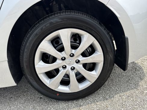 Used 2026 Toyota Corolla LE FWD image 18