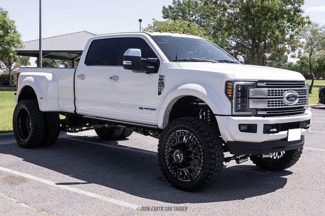 Used 2017 Ford F450 Platinum w/ Platinum Ultimate Package AWD/4WD image 12