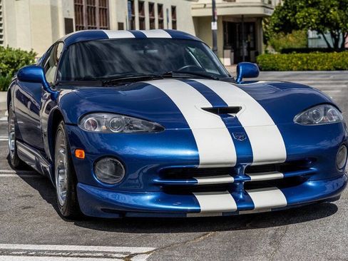 Used 1996 Dodge Viper GTS image 13