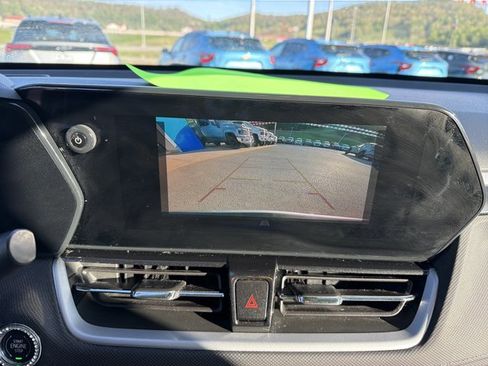 Used 2025 Chevrolet TrailBlazer LT image 25