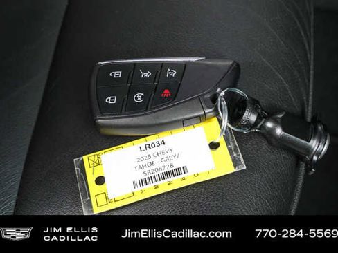 Used 2025 Chevrolet Tahoe LT image 39