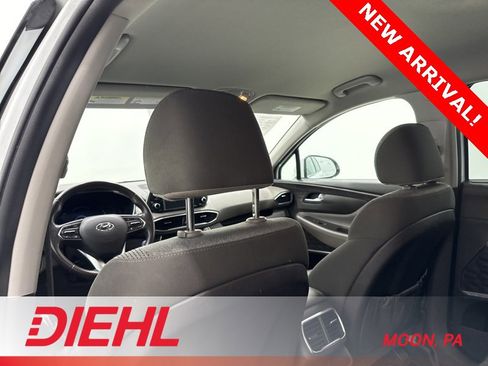 Used 2020 Hyundai Santa Fe SEL w/ Convenience Package image 18