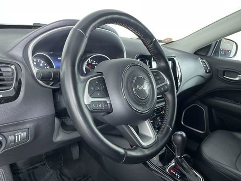 Used 2021 Jeep Compass Limited image 27