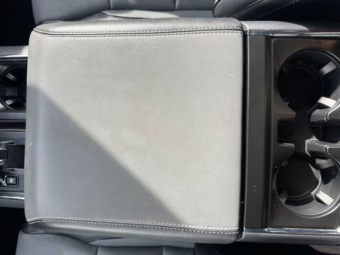 Used 2021 Ford F150 Lariat w/ FX4 Off-Road Package image 26