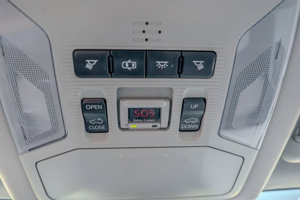 Used 2019 Toyota RAV4 Limited AWD/4WD image 38