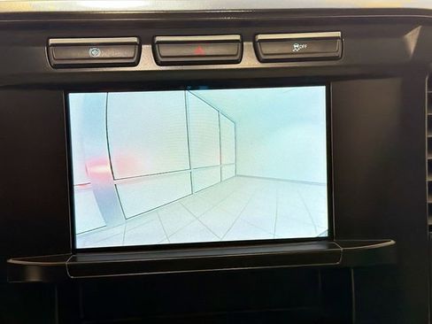 Used 2024 Ford F550 4x4 Regular Cab Super Duty w/ XLT Value Package image 12