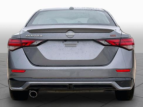 Used 2025 Nissan Sentra SR FWD image 4