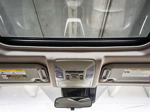 Certified 2020 Toyota RAV4 XLE w/ Convenience Package AWD/4WD image 14