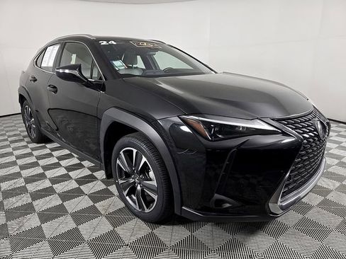 Used 2024 Lexus UX 250h AWD image 4