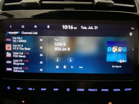 Used 2023 Hyundai Santa Cruz Limited AWD/4WD image 16