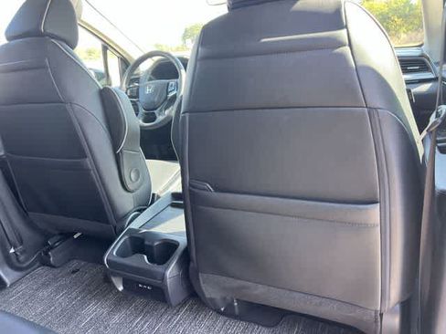 Certified 2026 Honda Odyssey Touring image 13