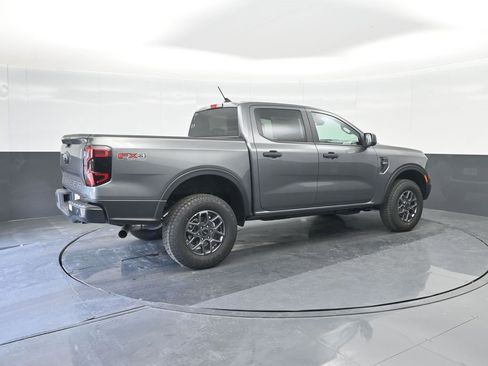 Used 2025 Ford Ranger XLT w/ FX4 Off-Road Package image 15