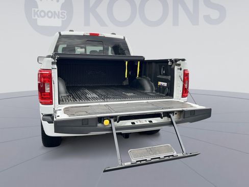 Used 2022 Ford F150 XLT w/ Equipment Group 302A High image 26