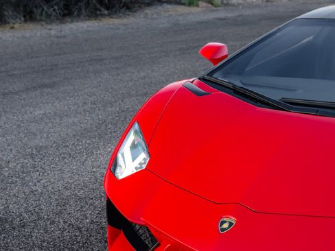 Used 2013 Lamborghini Aventador LP 700-4 image 73