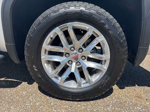 Used 2019 GMC Sierra 1500 SLT w/ SLT Premium Plus Package AWD/4WD image 12