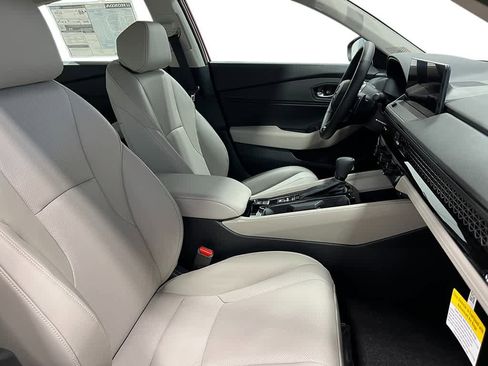 New 2025 Honda Accord EX-L image 32