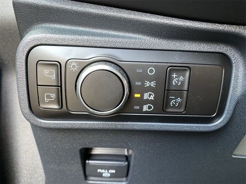 New 2025 Ford Bronco Badlands image 21