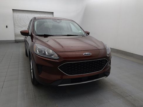 Used 2021 Ford Escape SE image 14