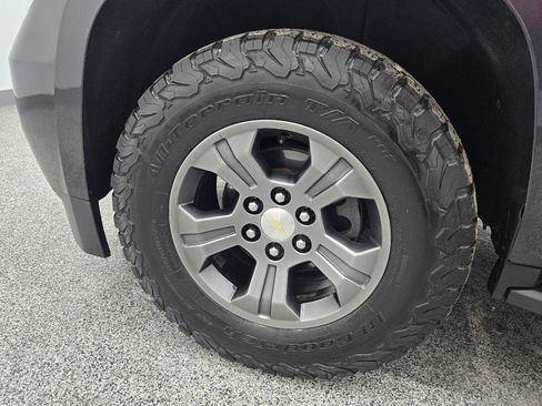 Used 2018 Chevrolet Tahoe LT image 31