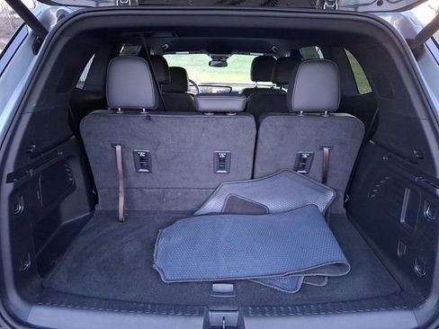 Used 2025 Buick Enclave Preferred image 30