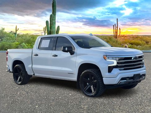 Used 2023 Chevrolet Silverado 1500 High Country image 7