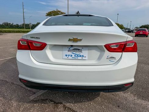 Used 2023 Chevrolet Malibu LS FWD image 4