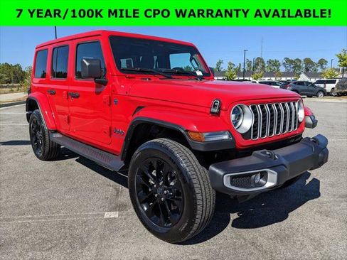 Certified 2025 Jeep Wrangler Unlimited Sahara AWD/4WD image 11