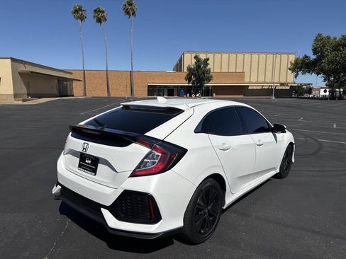Used 2017 Honda Civic EX image 7