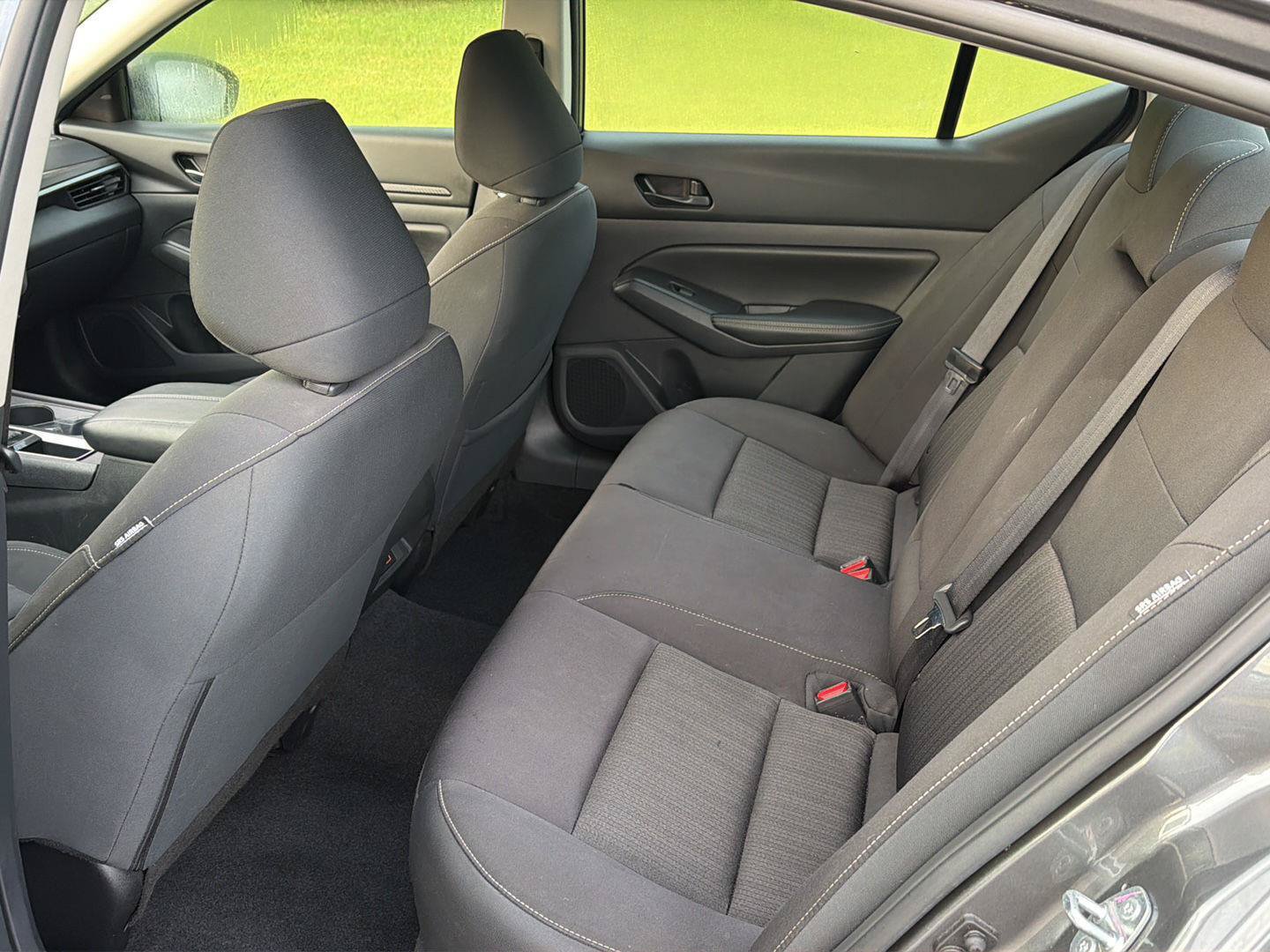 Used 2025 Nissan Altima 2.5 SV FWD image 11