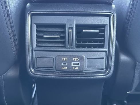 Used 2025 Subaru Forester Sport image 27