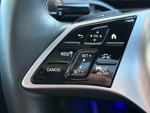 Certified 2025 Mercedes-Benz C 300 Sedan image 30