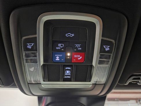 Used 2022 RAM 3500 Laramie image 64