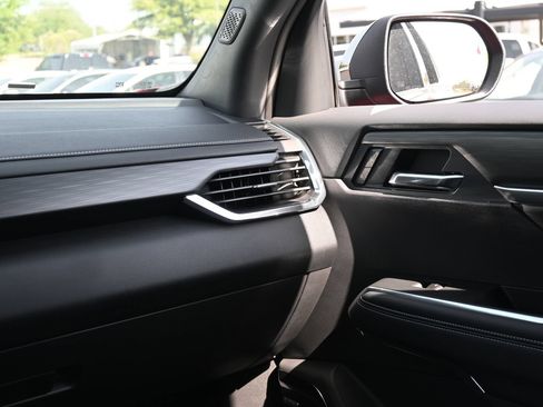 New 2026 GMC Acadia Elevation w/ Black Edition FWD image 8