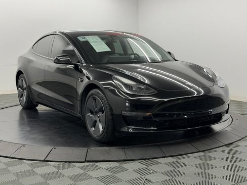 Used 2022 Tesla Model 3 Long Range AWD/4WD image 8