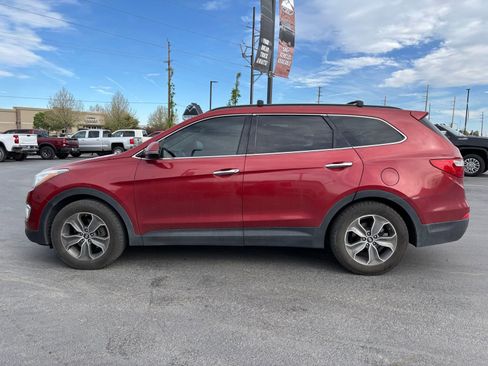 Used 2013 Hyundai Santa Fe GLS FWD image 3
