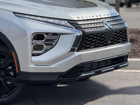 New 2025 Mitsubishi Eclipse Cross AWD image 3
