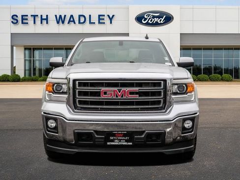 Used 2015 GMC Sierra 1500 SLE w/ SLE Value Package AWD/4WD image 2