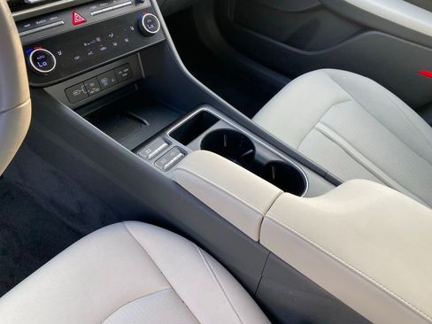 Certified 2026 Hyundai Sonata SEL FWD image 13