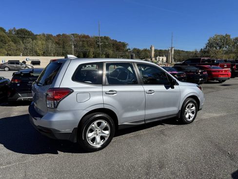 Used 2017 Subaru Forester 2.5i image 22