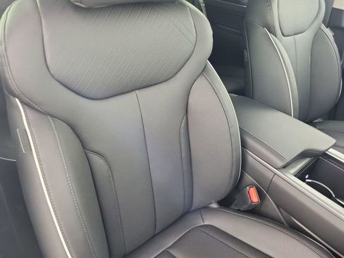 Used 2025 Hyundai Palisade SEL image 25