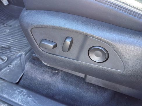 Used 2024 GMC Acadia Denali w/ Super Cruise Package image 30