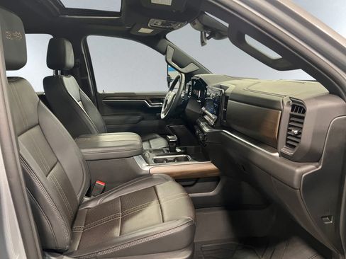 Used 2026 Chevrolet Silverado 1500 High Country w/ High Country Premium Package AWD/4WD image 20