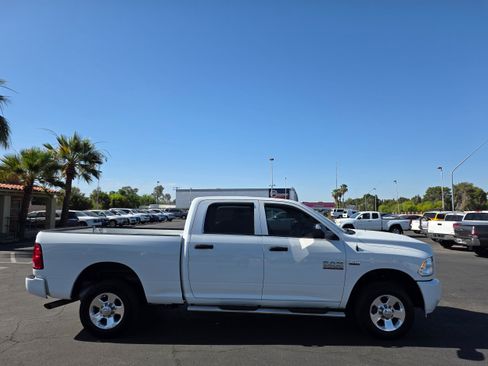 Used 2018 RAM 2500 Tradesman w/ Popular Equipment Group RWD image 5