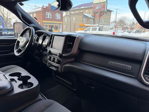 Used 2024 RAM 2500 Big Horn image 17
