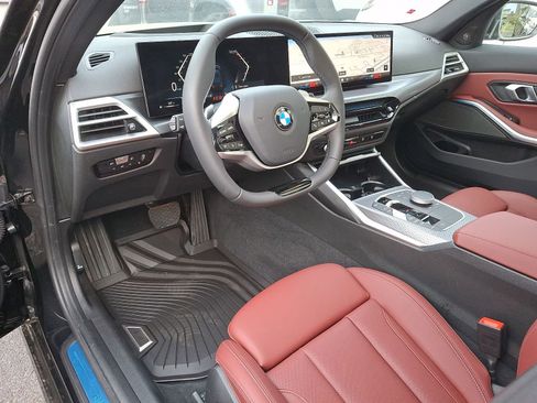 Used 2025 BMW 330i xDrive Sedan w/ Premium Package AWD/4WD image 9