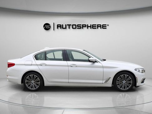 Used 2019 BMW 540i image 11
