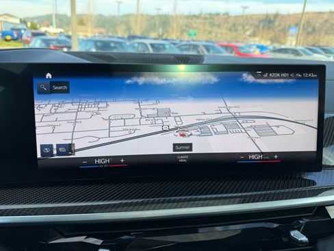 Used 2023 BMW X7 M60i w/ Executive Package image 29