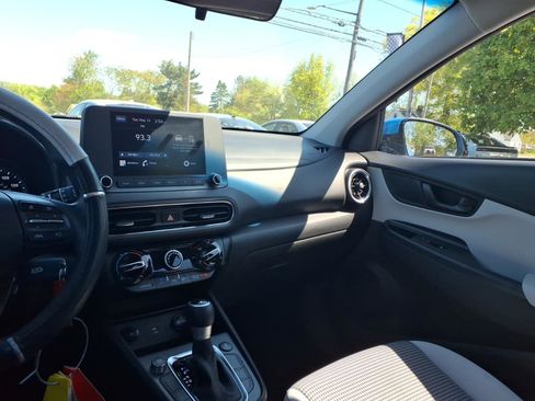 Used 2022 Hyundai Kona SE AWD/4WD image 20