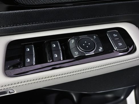 New 2026 Lincoln Aviator AWD image 24